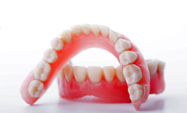 طول عمر دندان مصنوعی کامل