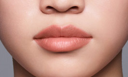 فلیپ لب برای لبخند لثه ای